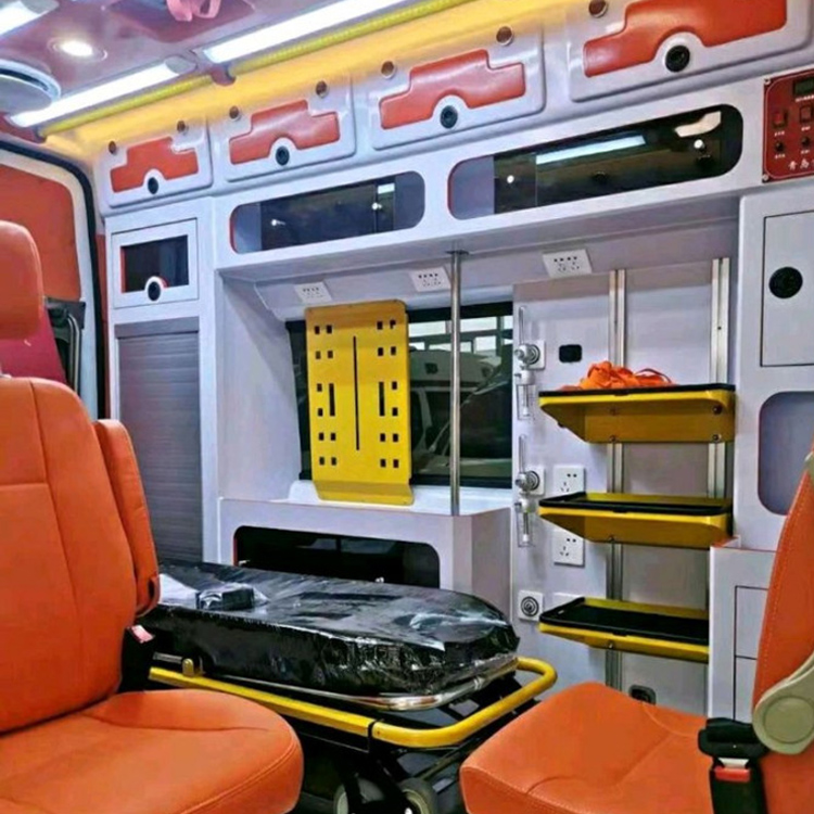 宿豫长途救护车护送病人租赁价格